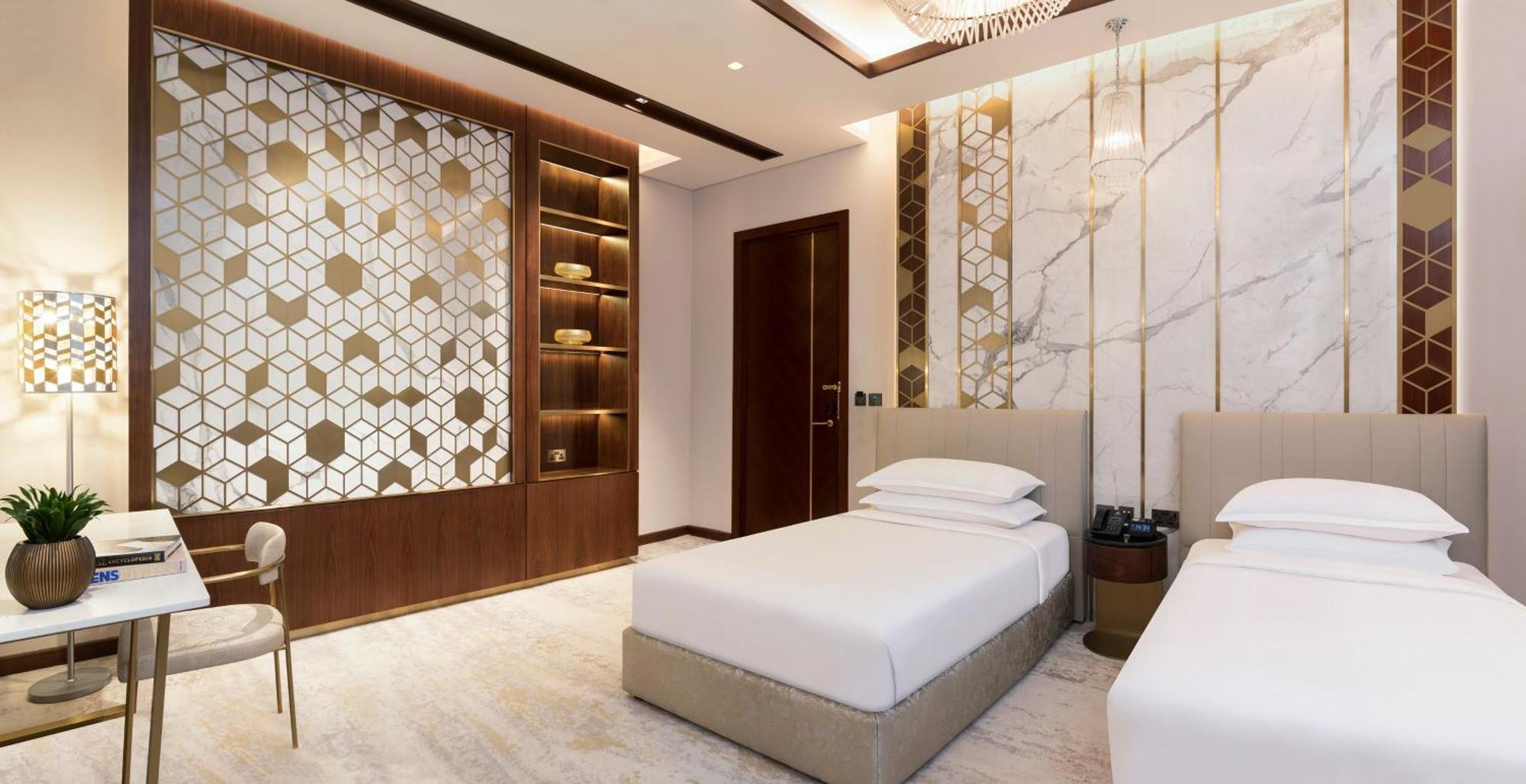 Velero Hotel Doha Lusail Bagian luar foto A guest room at the hotel