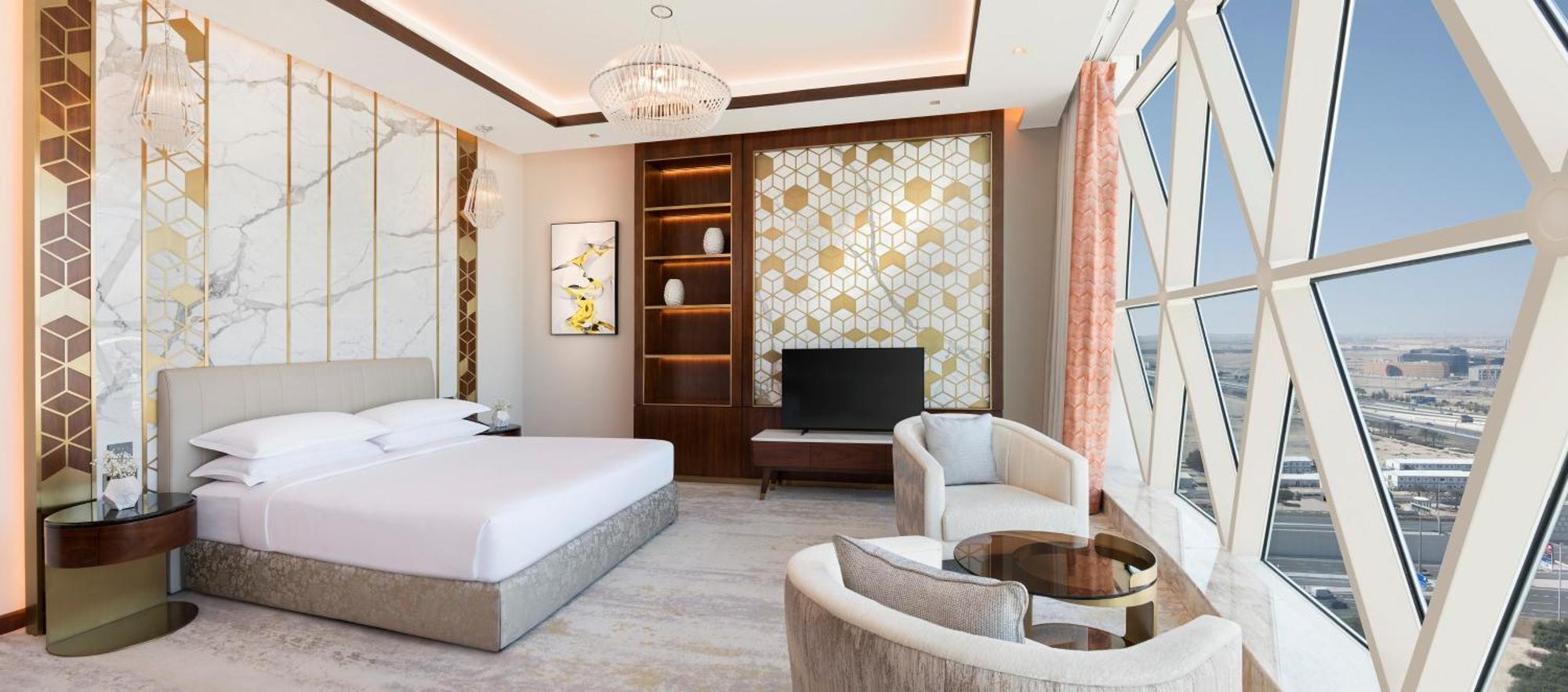 Velero Hotel Doha Lusail Bagian luar foto A bedroom at the hotel