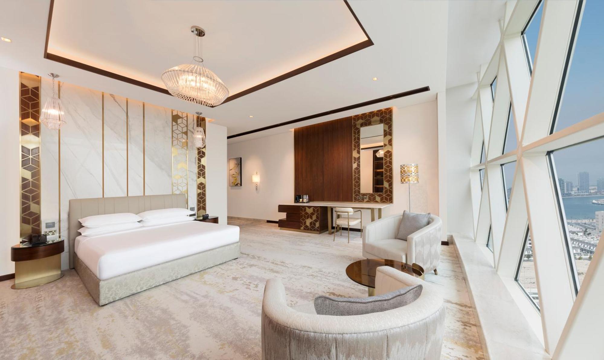 Velero Hotel Doha Lusail Bagian luar foto A bedroom at the Ritz-Carlton, DIFC